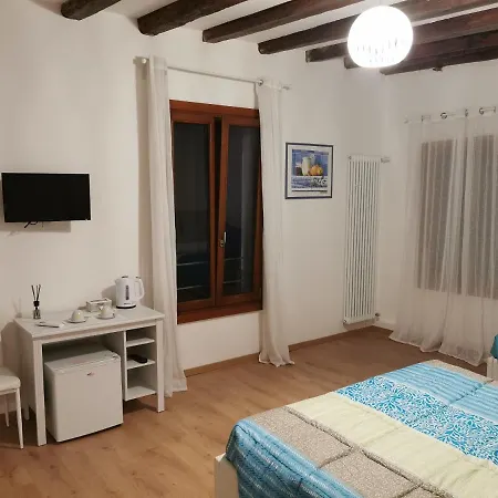 Casa Venier Nocleg ze śniadaniem 3*