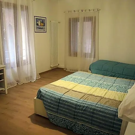 Casa Venier Bed & Breakfast 3*