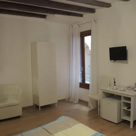 לינה וארוחת בוקר Casa Venier